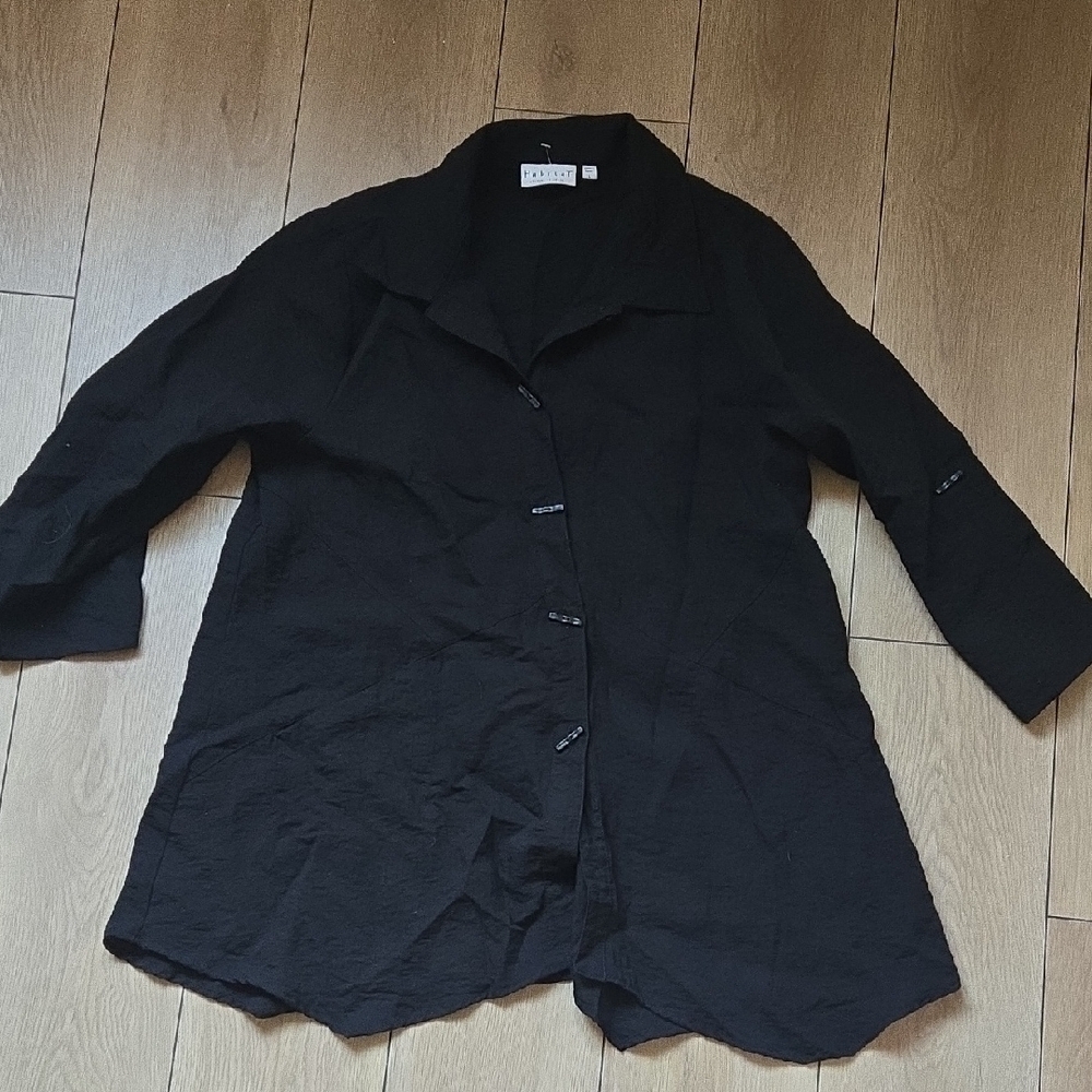 HABITAT Asymmetrical Button Down Blouse Sz L